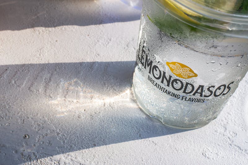 Fresh lemonade drink at Mod Pizza